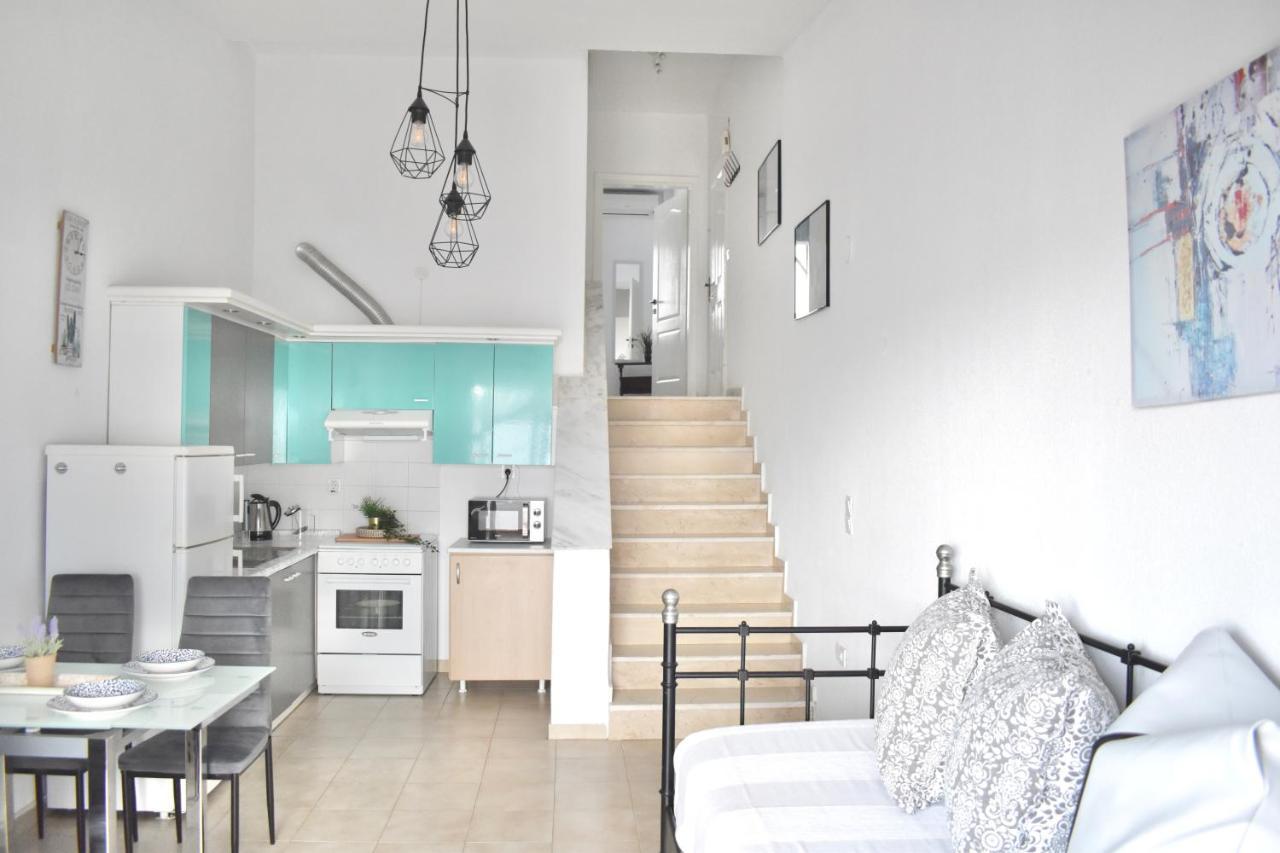 Varonos Summer Residences ซีวิรี ภายนอก รูปภาพ